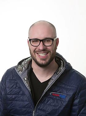 IAN DAGENAIS : Senior Technical Advisor